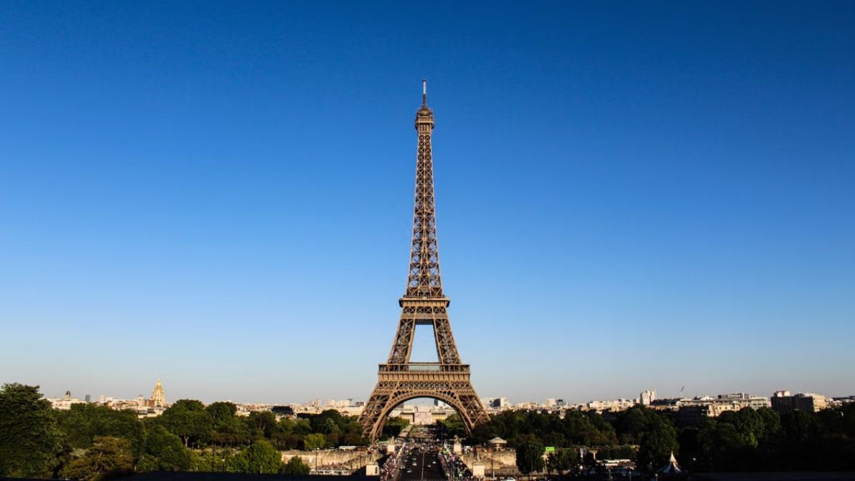 Paris Protests: Indian Travellers Advised To Avoid Crowds And Follow Local Alerts