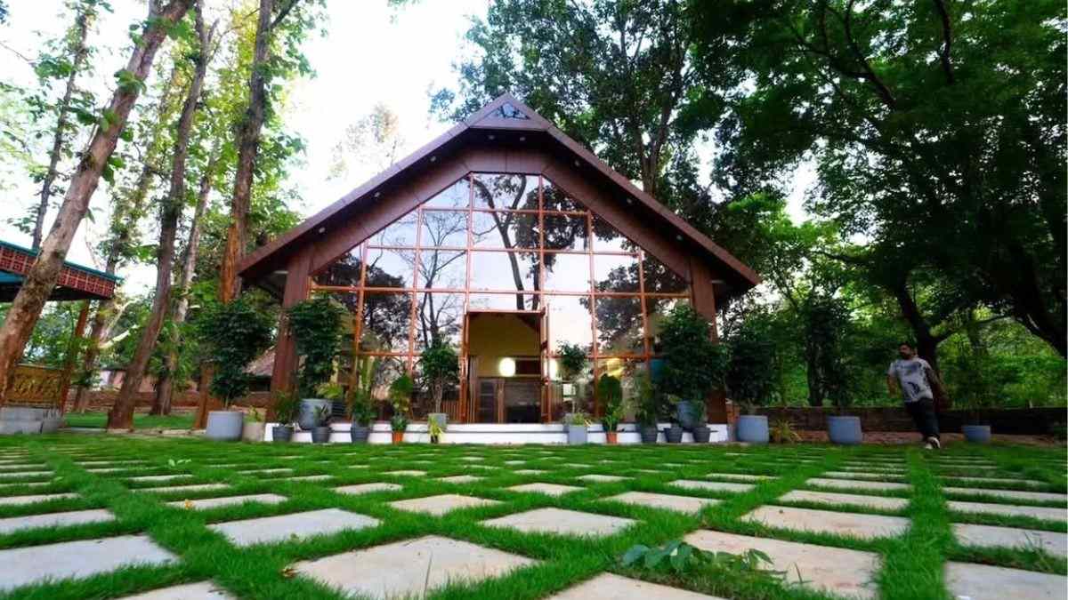 Odisha’s Similipal Tiger Reserve Now Has A Dedicated Cafe To Sip Coffee, Read & Relax