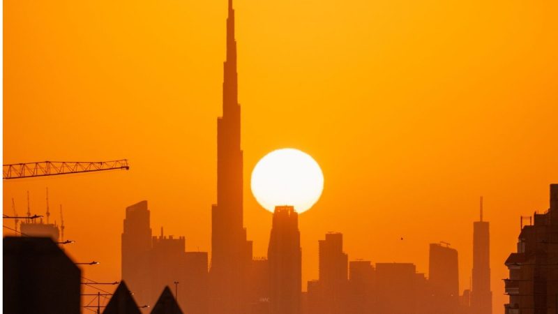 The UAE Has A New Health Plan To Protect You From Extreme Heat, Dust Storms & Bad AQI Days
