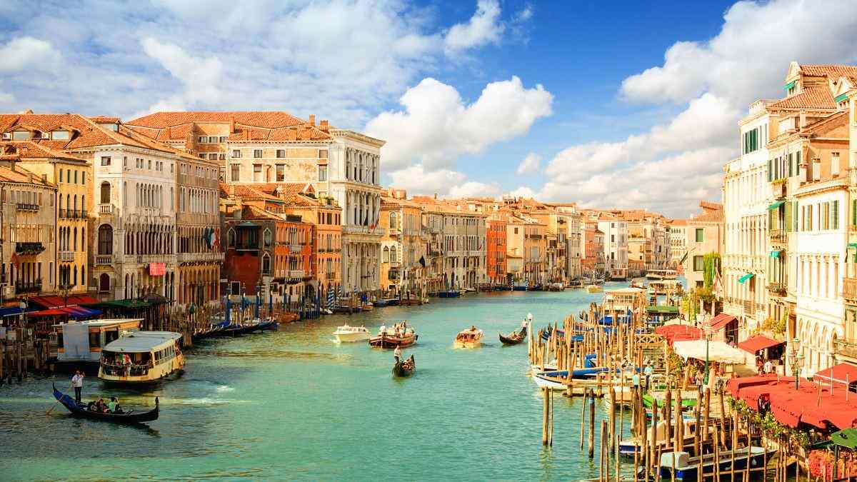 Venice May Increase Tourist Entry Fee To ₹3,236 For Day Trippers; What To Bear In Mind