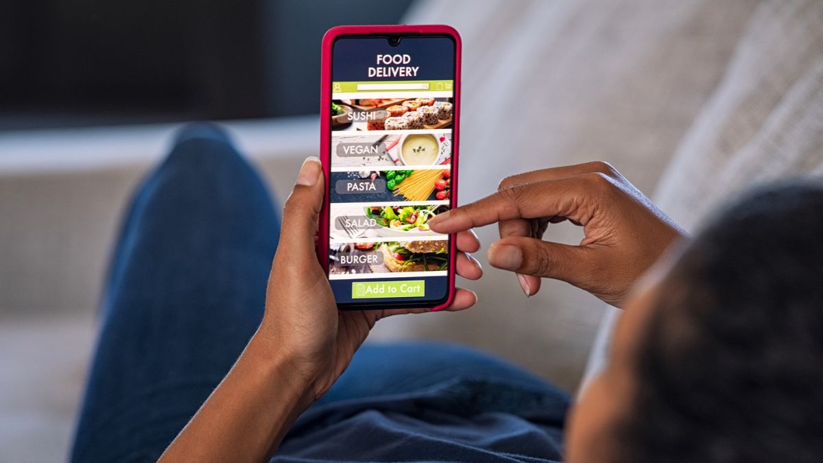 What Is Zomato’s Mehmaan Mode? A New Feature To Help Guests Order Food Without Any Worry!