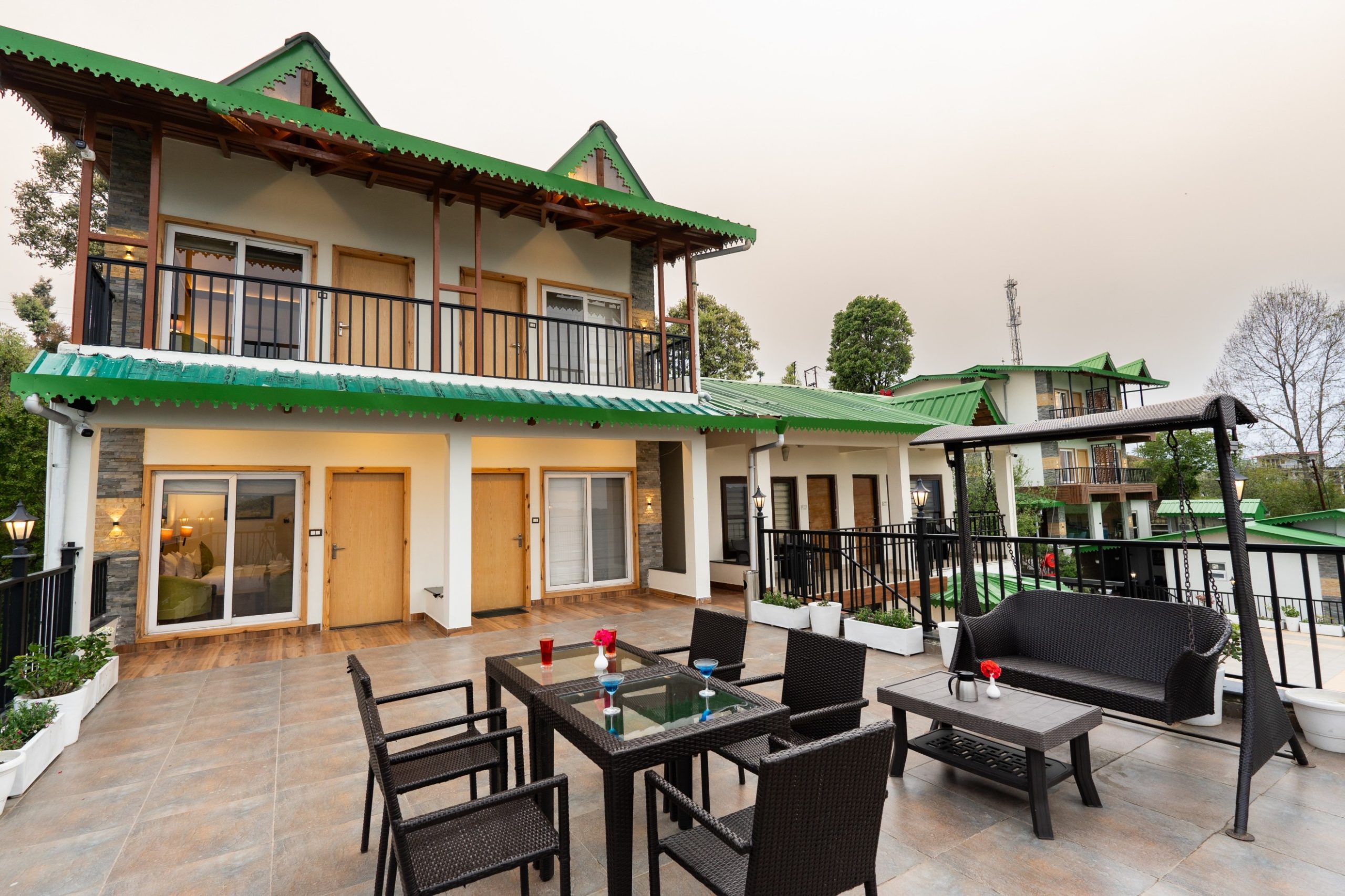 Arkaya Mukteshwar: A Himalayan Getaway for 2 Starting at ₹8,500
