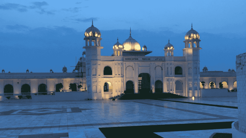 8 Places Associated With Guru Nanak Dev Ji That Hold Deep Historical Significance