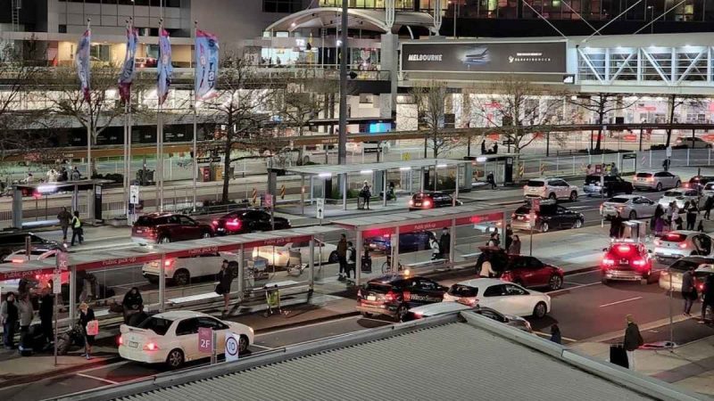 Picking Someone Up At Melbourne Airport? New Pick-Up & Drop-Off Zones Open From October 6